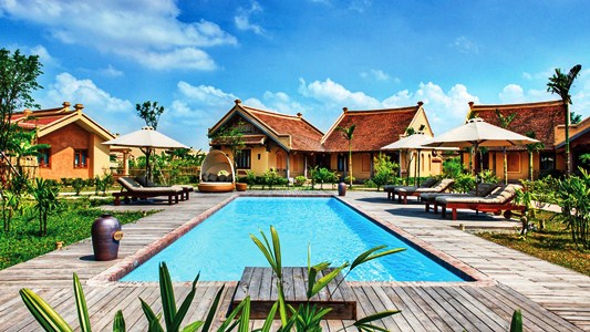 Review Resort Emeralda Ninh Bình Về chất lượng dịch vụ?